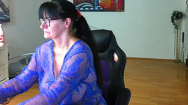 Sylly online show from 8, 3, 2026