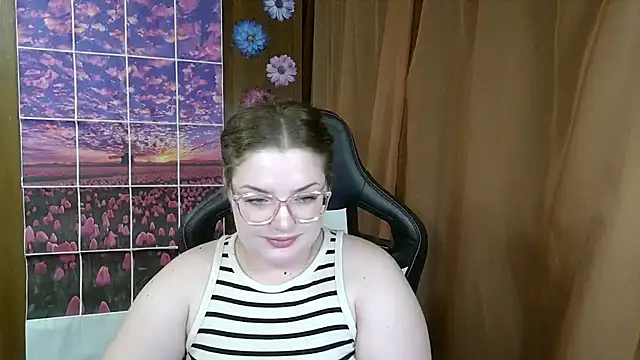 Snapshot of Teasing_Dora chatting on 9, 7, 2026 Teasing Dora online show from 9, 7, 2026