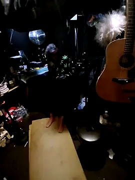 AllucyLu online show from 15, 2, 2026