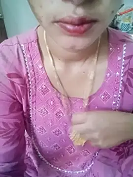 Snapshot of khushi_rawat chatting on 7, 2, 2026 khushi rawat online show from 7, 2, 2026