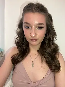 Snapshot of Green_eyes_lady chatting on 3, 2, 2026 Green eyes lady online show from 3, 2, 2026