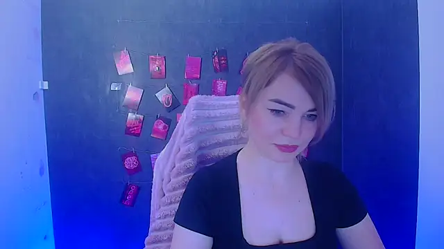 Snapshot of CuttieEmma chatting on 20, 2, 2026 CuttieEmma online show from 20, 2, 2026