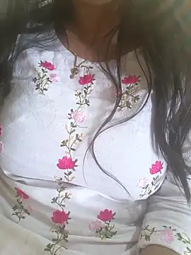 Alka sexy56 online show from 4, 4, 2026