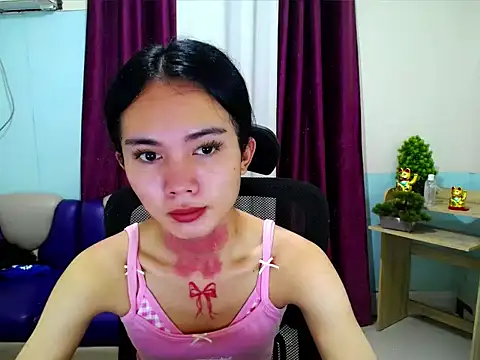 Snapshot of devine_goddess chatting on 20, 5, 2026 devine goddess online show from 20, 5, 2026
