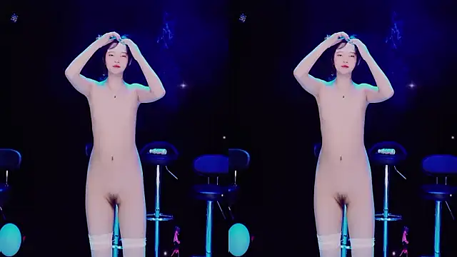 Snapshot of Sexygirls-000222 chatting on 27, 2, 2026 Sexygirls-000222 online show from 27, 2, 2026