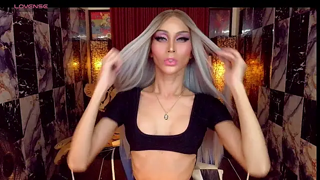 SeductiveSamanthaTS online show from 25, 6, 2026