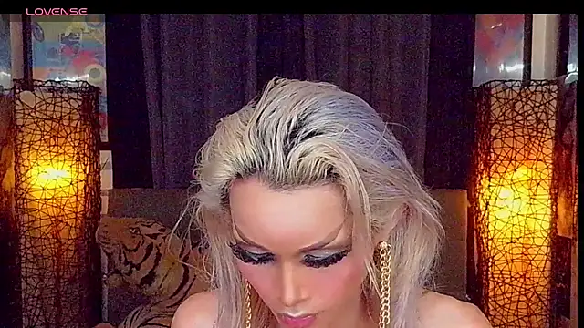 SeductiveSamanthaTS online show from 11, 7, 2026