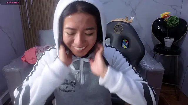 Lynn turner online show from 21, 3, 2026