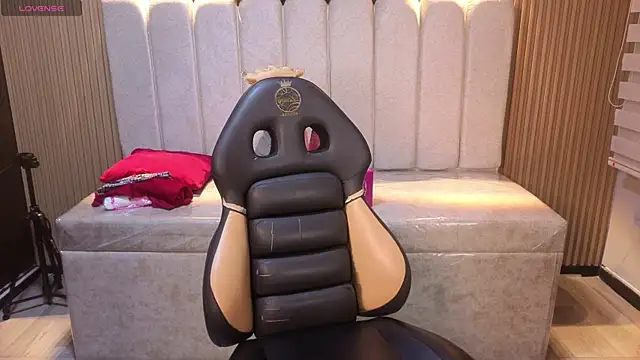 Lynn turner online show from 17, 4, 2026