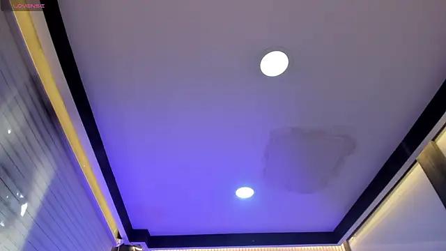 GemmaBrown online show from 11, 4, 2026