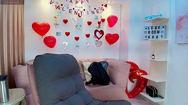 Luna Millers online show from 20, 2, 2026