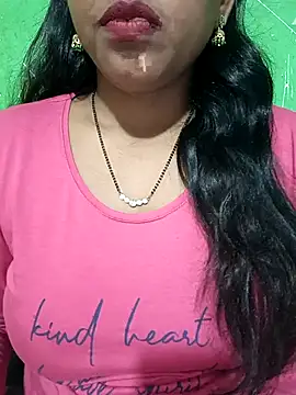 Snapshot of Parul-009 chatting on 24, 3, 2026 Parul-009 online show from 24, 3, 2026