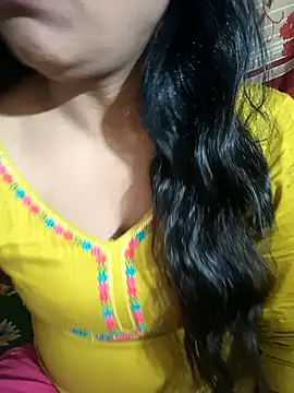 Snapshot of Parul-009 chatting on 27, 3, 2026 Parul-009 online show from 27, 3, 2026