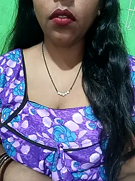 Snapshot of Parul-009 chatting on 3, 4, 2026 Parul-009 online show from 3, 4, 2026