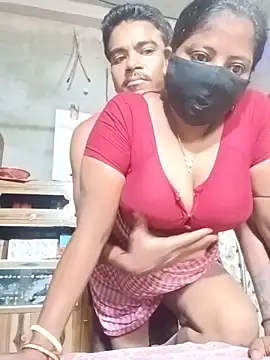 Fetish-Couple2 online show from 27, 5, 2026