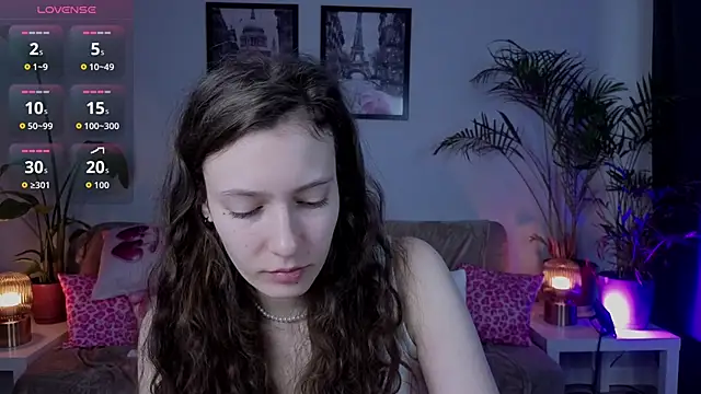 Snapshot of VioletaBloom chatting on 17, 2, 2026 VioletaBloom online show from 17, 2, 2026