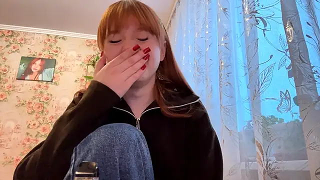 Snapshot of KatheyMichelfelder chatting on 19, 2, 2026 KatheyMichelfelder online show from 19, 2, 2026