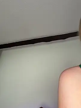 Zoey  08 online show from 20, 5, 2026