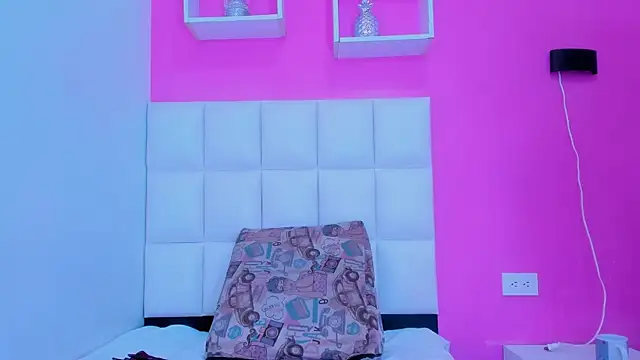 Baby doll XOXO online show from 12, 2, 2026