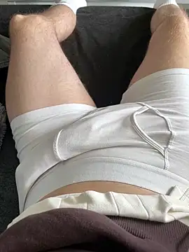 KananXL20 online show from 10, 3, 2026