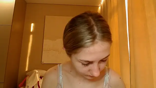 BluueSilk online show from 12, 2, 2025