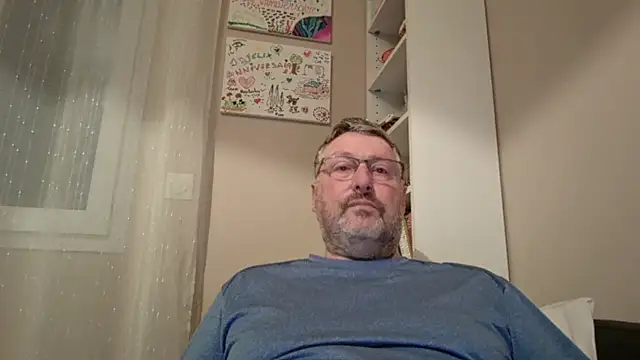 doudou310 online show from 25, 2, 2026