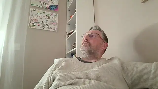 doudou310 online show from 28, 3, 2026