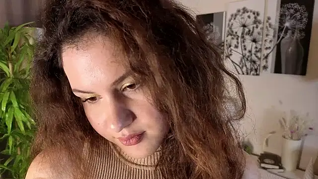 Snapshot of Lili_Torin chatting on 15, 2, 2026 Lili Torin online show from 15, 2, 2026