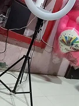 hotcuple7 online show from 11, 5, 2026