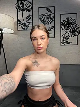 Snapshot of xXKelly_bonb0nXx chatting on 23, 2, 2026 xXKelly bonb0nXx online show from 23, 2, 2026