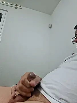 Snapshot of eros3442 chatting on 5, 3, 2026 eros3442 online show from 5, 3, 2026