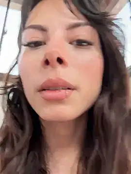 Isalove99 online show from 7, 4, 2026