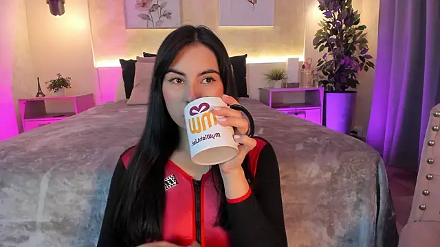 IsabellaSweet   online show from 6, 3, 2026