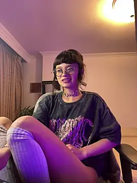 Snapshot of Miamhua-Cat- chatting on 12, 2, 2026 Miamhua-Cat- online show from 12, 2, 2026