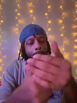 Snapshot of magic_man1085 chatting on 8, 2, 2026 magic man1085 online show from 8, 2, 2026