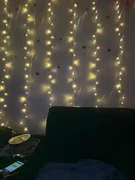 Snapshot of magic_man1085 chatting on 15, 2, 2026 magic man1085 online show from 15, 2, 2026