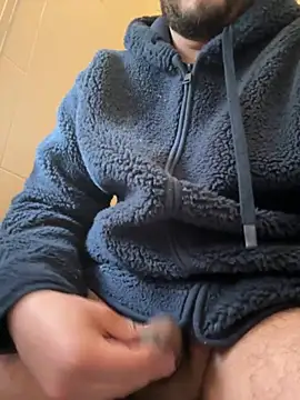 latinocalientehot online show from 25, 2, 2026