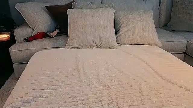 Hot Wife Amber online show from 5, 2, 2026