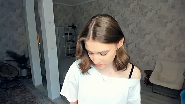 LianneBynon online show from 1, 3, 2026