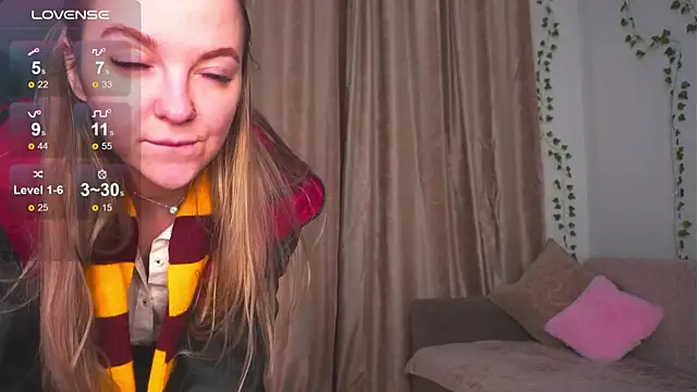 Snapshot of AricaPetties chatting on 7, 2, 2026 AricaPetties online show from 7, 2, 2026