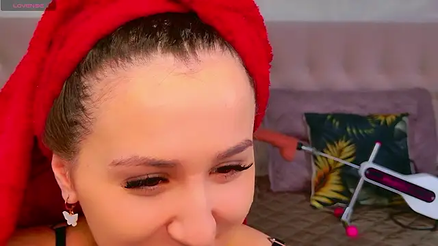 JasminUqueen online show from 10, 2, 2026