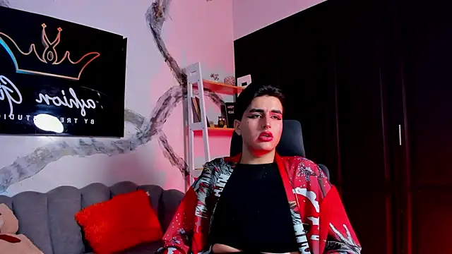 noahWolff  online show from 16, 2, 2026