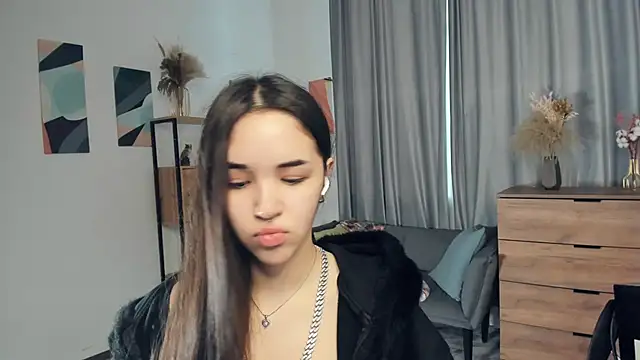 AvantgardAlone online show from 16, 2, 2026