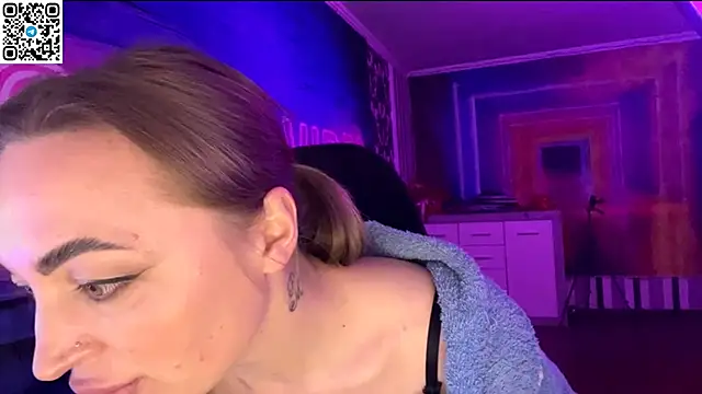 Vellora  online show from 15, 4, 2026