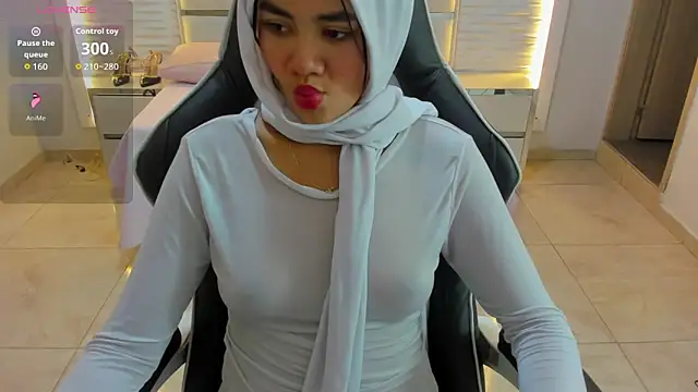 Yaiza farak online show from 12, 2, 2026