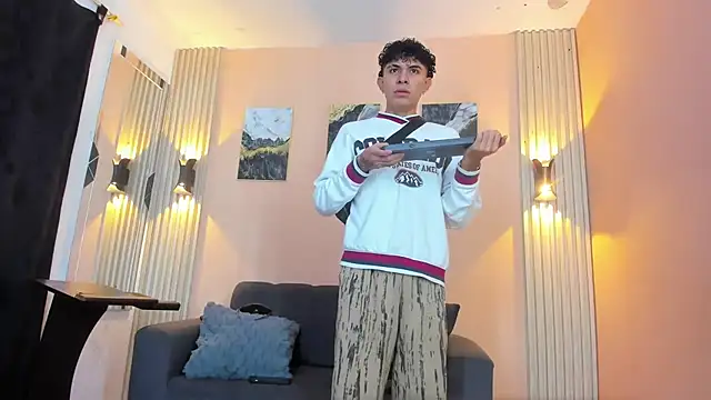 DesiresOfOlympus  online show from 30, 3, 2026