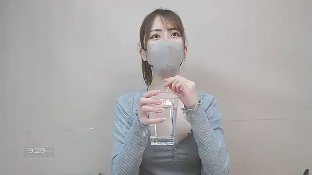 Piko crystal online show from 12, 4, 2026