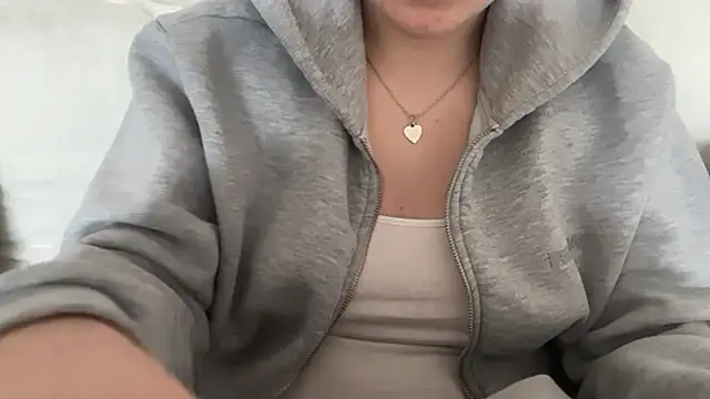 Lucyschickt online show from 20, 3, 2026