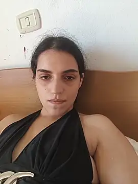 Snapshot of SoniaMoonnnnn chatting on 23, 5, 2026 SoniaMoonnnnn online show from 23, 5, 2026