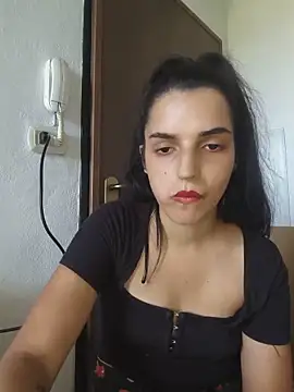 Snapshot of SoniaMoonnnnn chatting on 1, 6, 2026 SoniaMoonnnnn online show from 1, 6, 2026